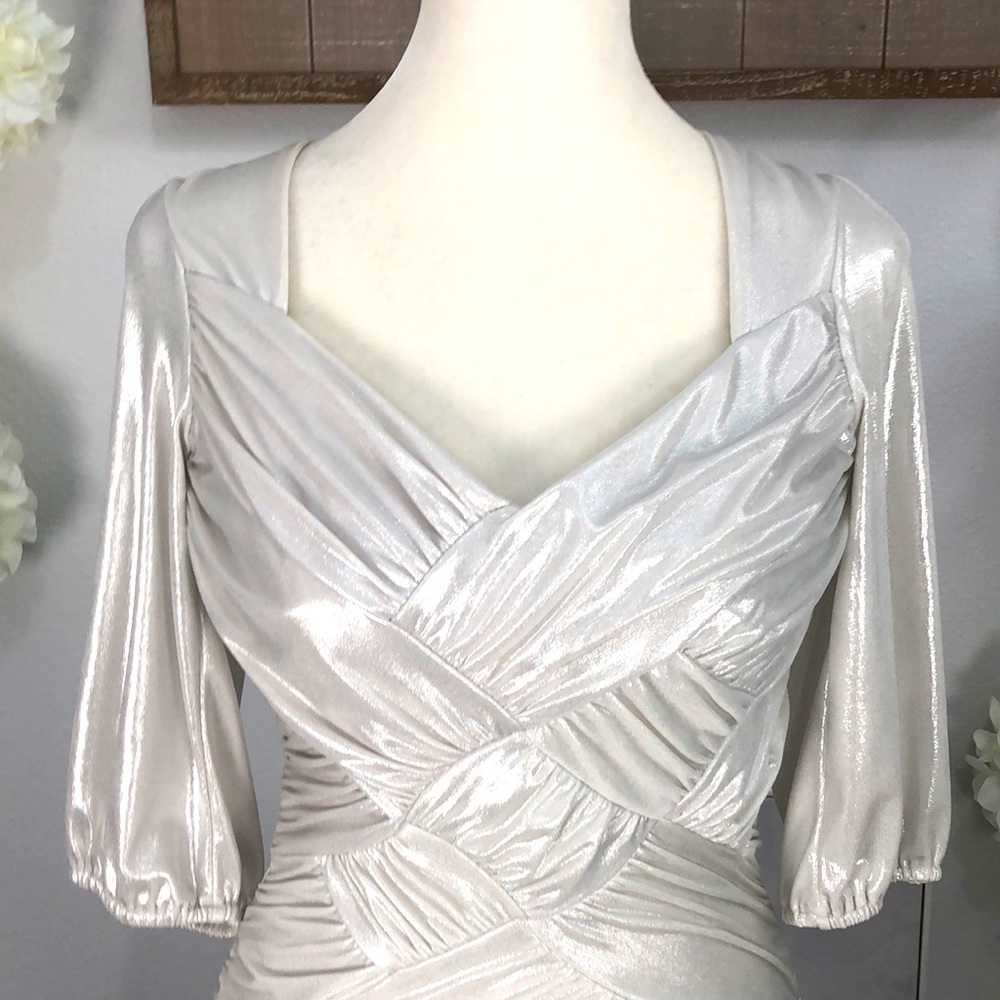 2B Bebe shimmering silver fitted mini dress. Sz S. EUC - Picture 2 of 8